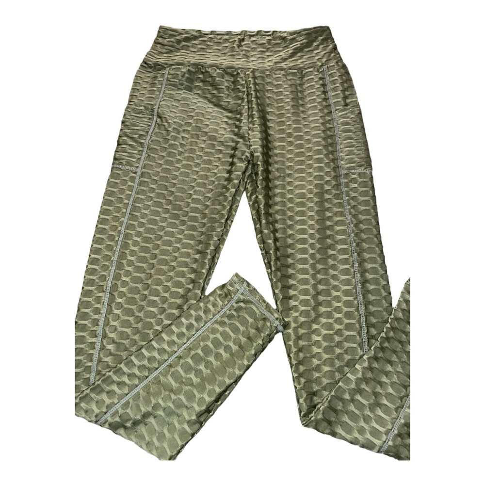 Green Butt-lifting Textured Leggings - Picture 2 of 3